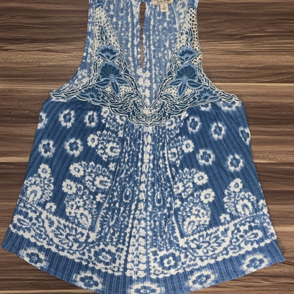 LUCKY BRAND, FLORAL LACE YOKE TANK - Picture 5 of 16